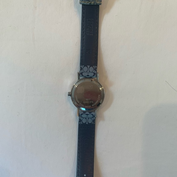 Women’s watch - Picture 2 of 3